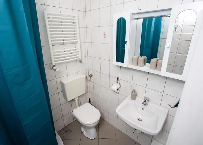 Ana.k شقة بوستوينا